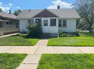 1036 Charles Ave, Saint Paul, MN 55104