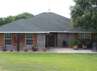 121 Deer Trl, Springtown, TX 76082