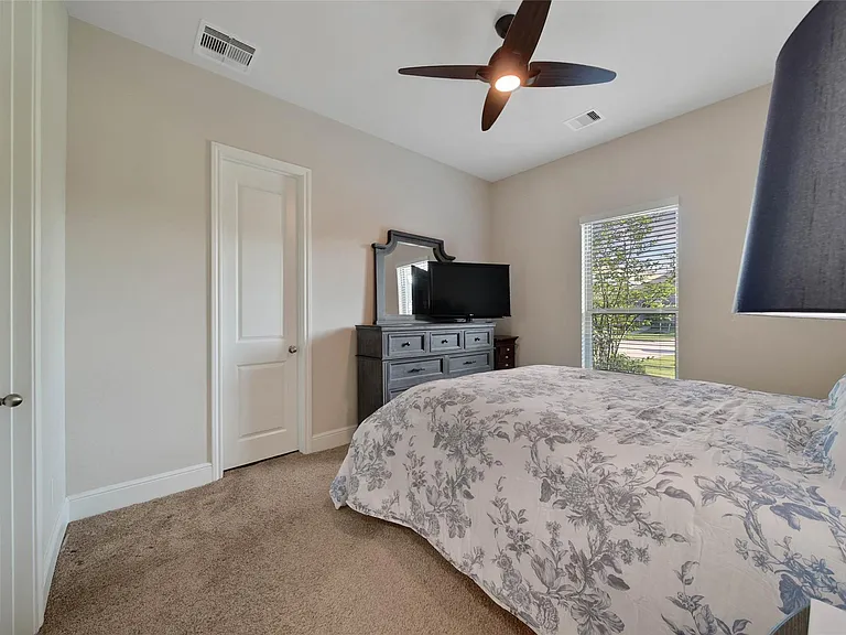 15527 Salmon Springs Dr — Photo 33