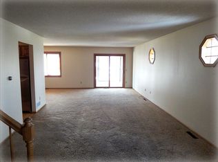 11651 88th Ave N, Maple Grove, MN 55369