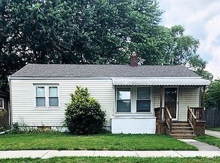 7535 Yacht Ave, Warren, MI 48091