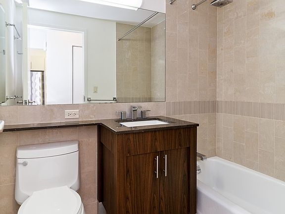4th image of 30 W 18th St APT 4D