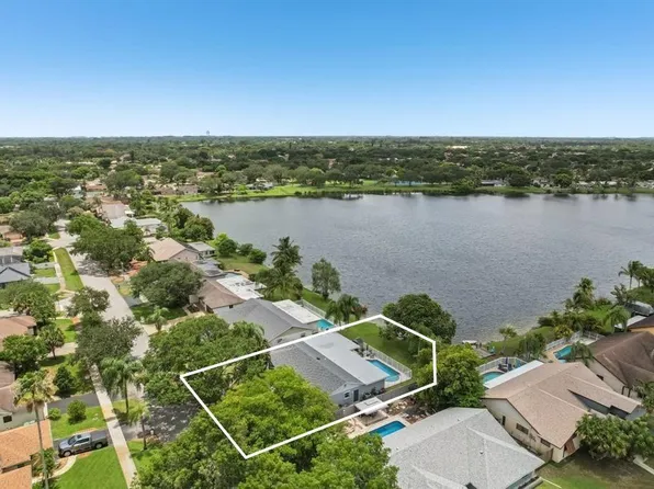 11756 SW 53rd Place, Cooper City, FL 33330