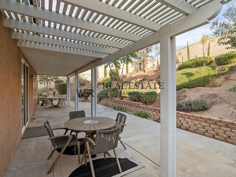 16704 Fox Trot Ln — Photo 26
