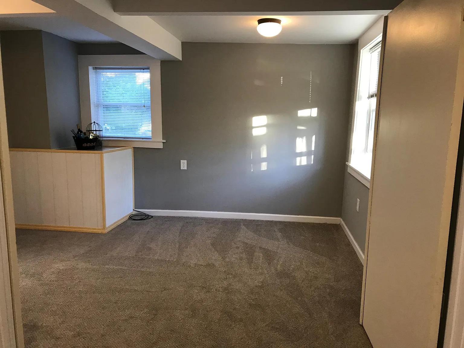 1 bed, 800 sqft, $1,600 — Photo 3