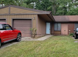 1337 Ellis Trace Dr W, Jacksonville, FL 32205