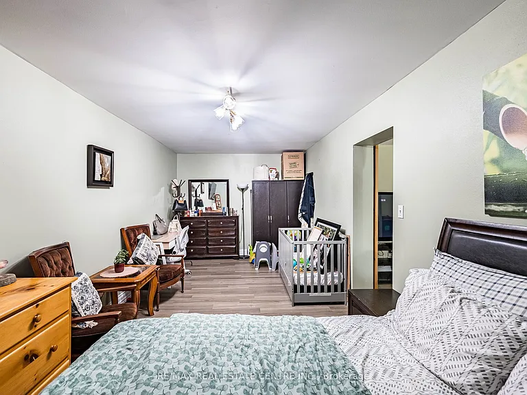 49 Rhonda Rd #121 — Photo 28
