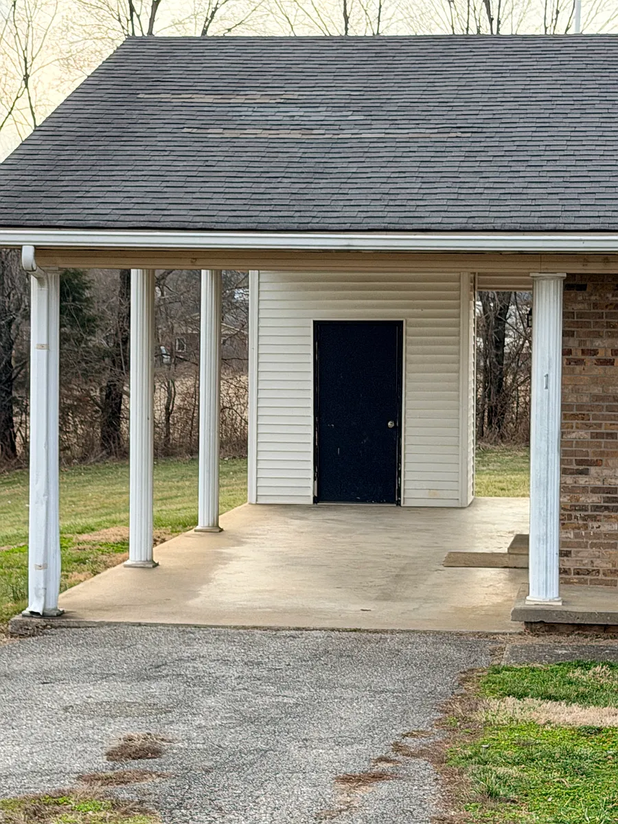 Building Photo - 8385 Shell Ln NW #1