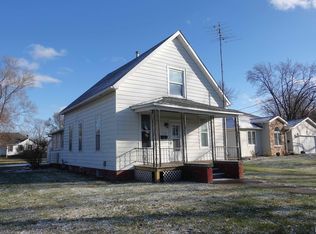 1319 S Seminary St, Galesburg, IL 61401
