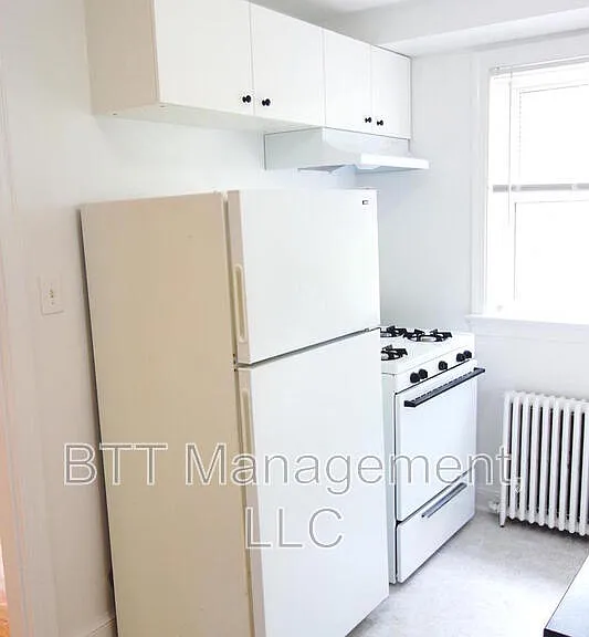8210 Greenwood Ave #1 — Photo 17