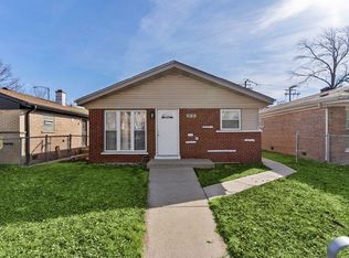 9505 S Peoria St, Chicago, IL