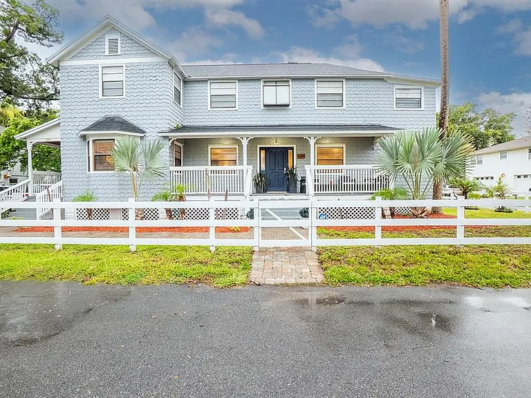 244 Lexington Dr — Photo 30