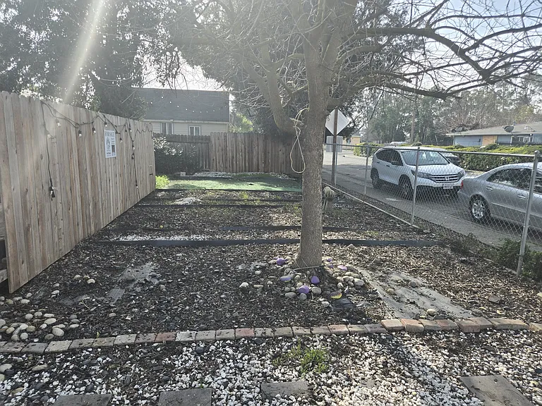 5765 Nina Way — Photo 15