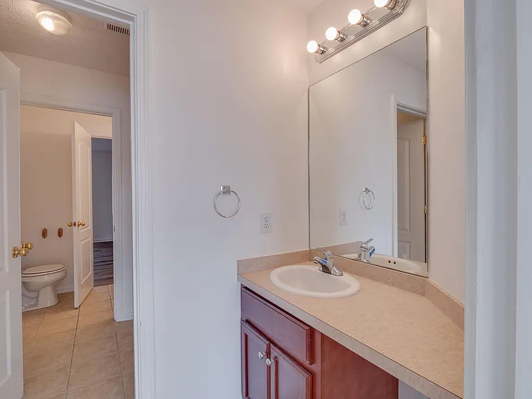 4300 Clearwater Way #4300 — Photo 13