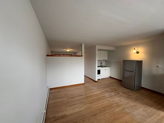 2nd image of 2449 W 119th St #9