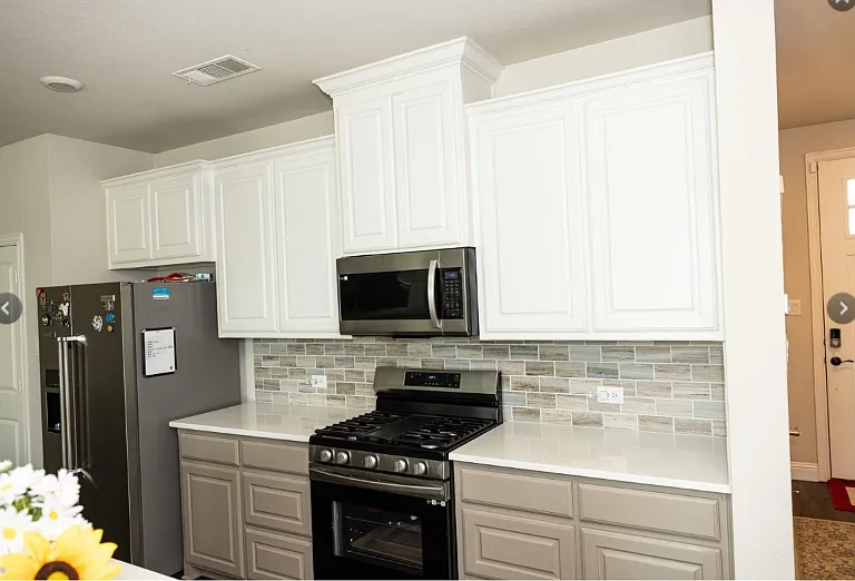 609 Laurel Ln — Photo 10
