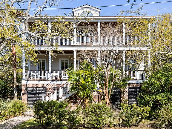 2nd image of 7 William St