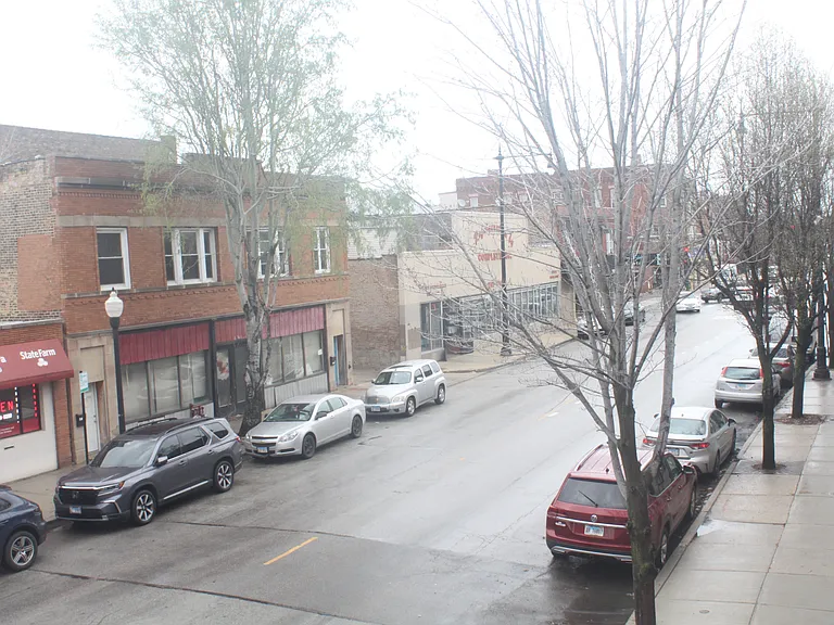 2025 W 35th St #2F — Photo 44