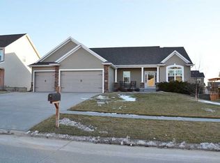 2500 Newcastle Rd, Marion, IA 52302