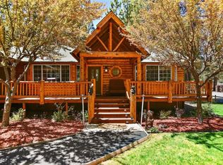 204 Crater Lake Dr, Big Bear Lake, CA 92315