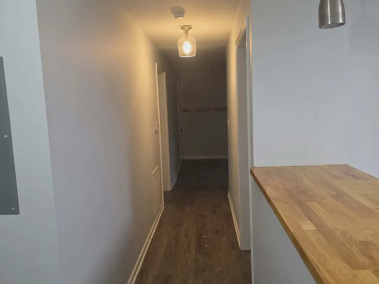 403 Elm St — Photo 9