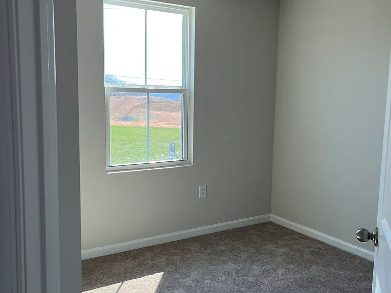 Carson Cir — Photo 22