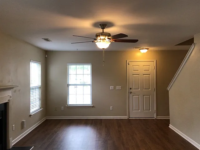 250 Border Rd — Photo 10