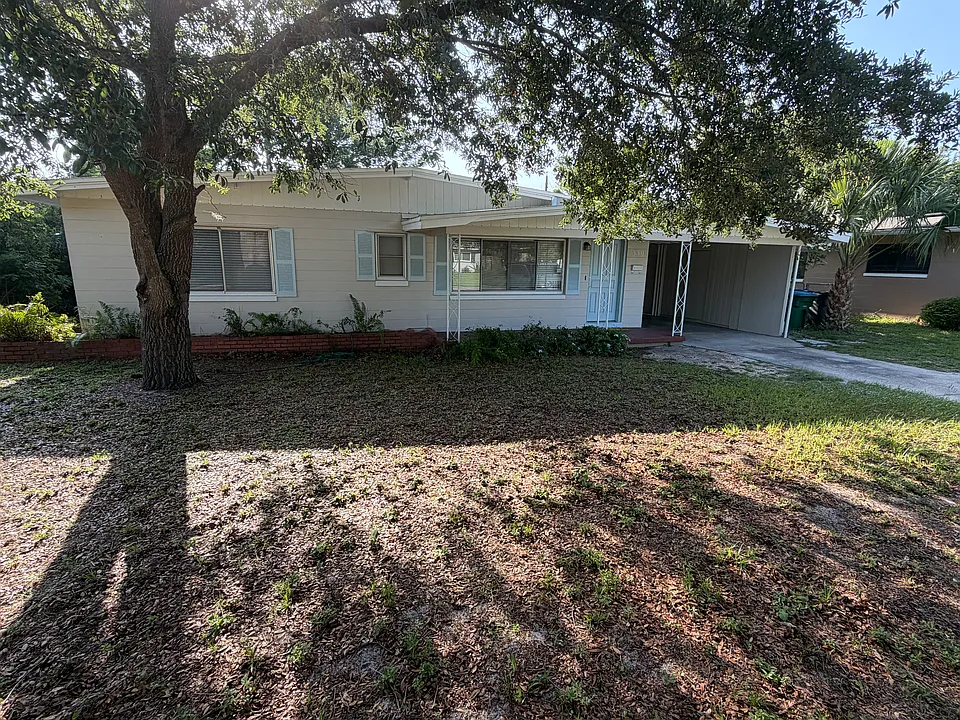 530 Byron Rd