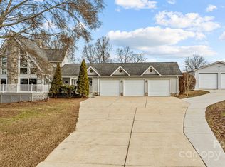 9175 Cox Rd, Mount Pleasant, NC 28124