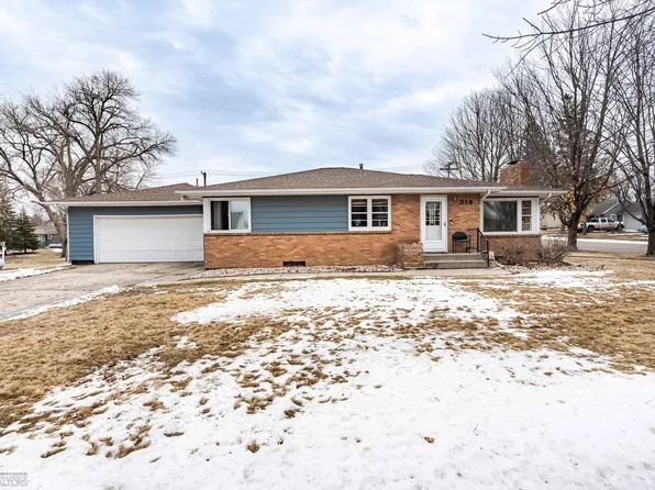 319 6th Ave SE, Elbow Lake, MN 56531