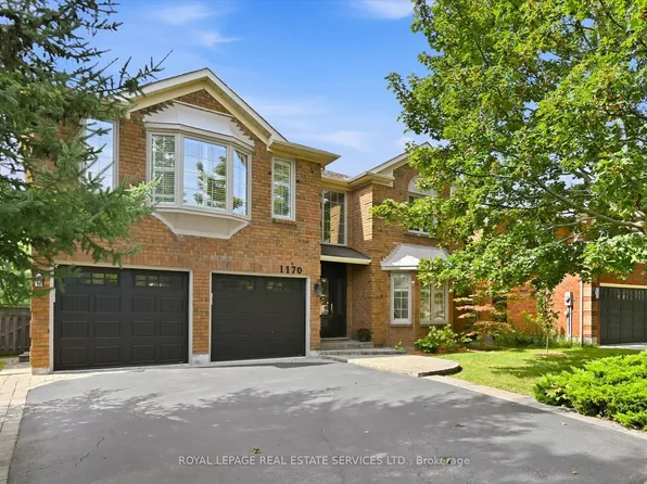 1170 Giles Gate, Oakville, ON L6M 2S3