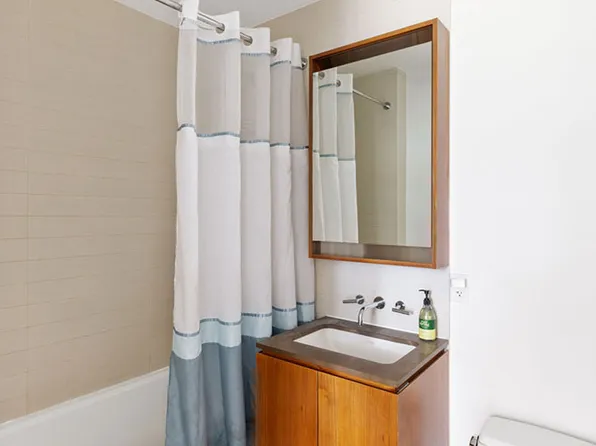 555 West 59th Street 11F image 10 of 11
