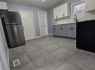 856 S 14th St #1B, Newark, NJ 07108