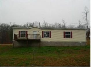 205 Shirley Ln, Oneida, TN 37841