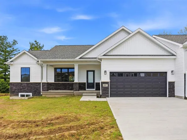 1887 Carroll Ct, Northliberty, IA 52317