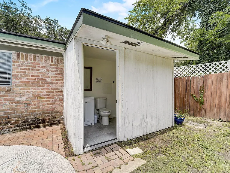 8851 Alcott Dr — Photo 29