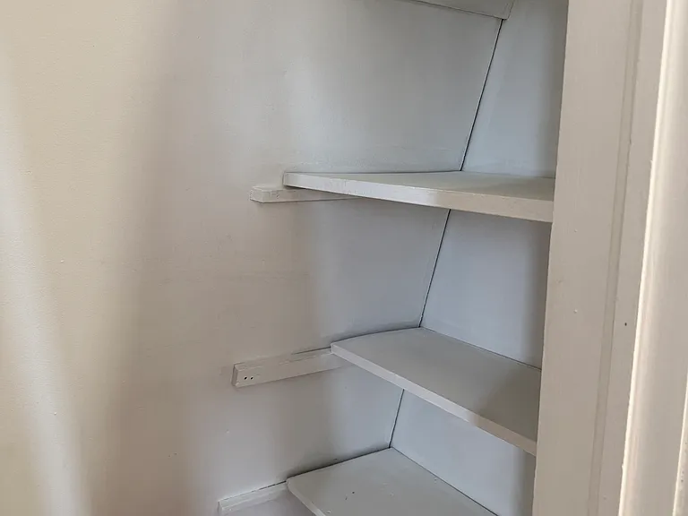 MAIN BEDROOM CLOSET