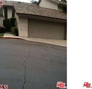 2nd image of 912 Carmel Cir