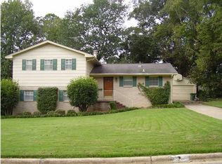 582 E Moye Dr, Montgomery, AL 36109