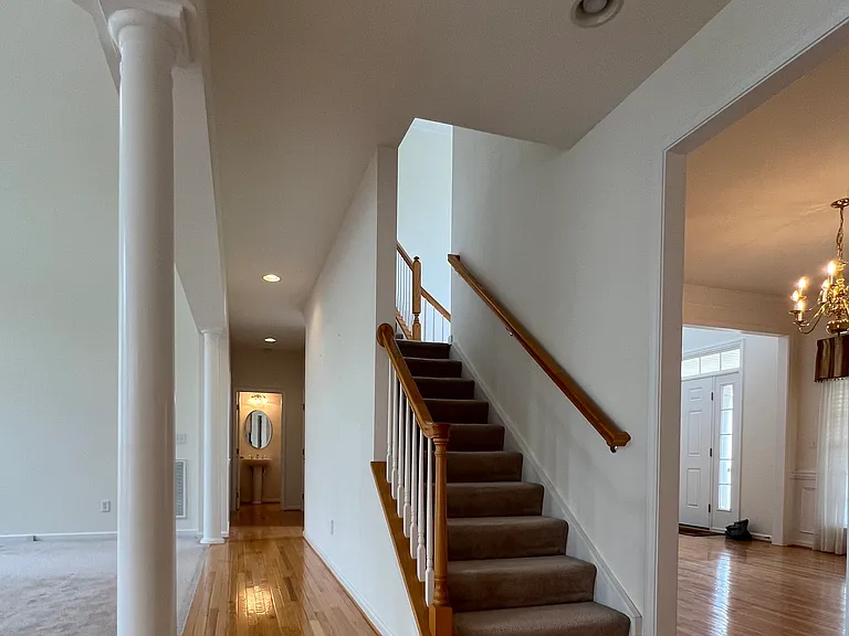 4 Creedmoor Dr — Photo 13