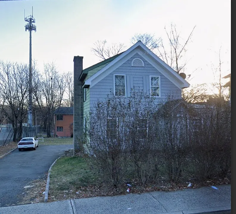 16 Franklin St