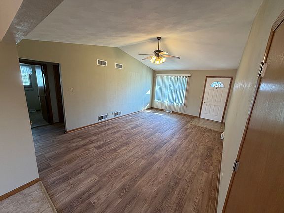 3rd image of 3705 Lucey St