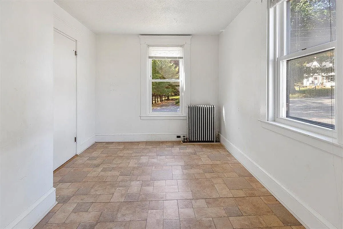 Studio, 1.0 bath, 1311 sqft, $2,778 — Photo 2