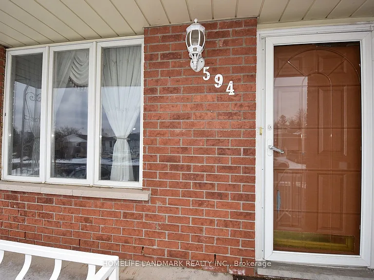 594 Queen Victoria Dr #GOUND BSMT — Photo 2