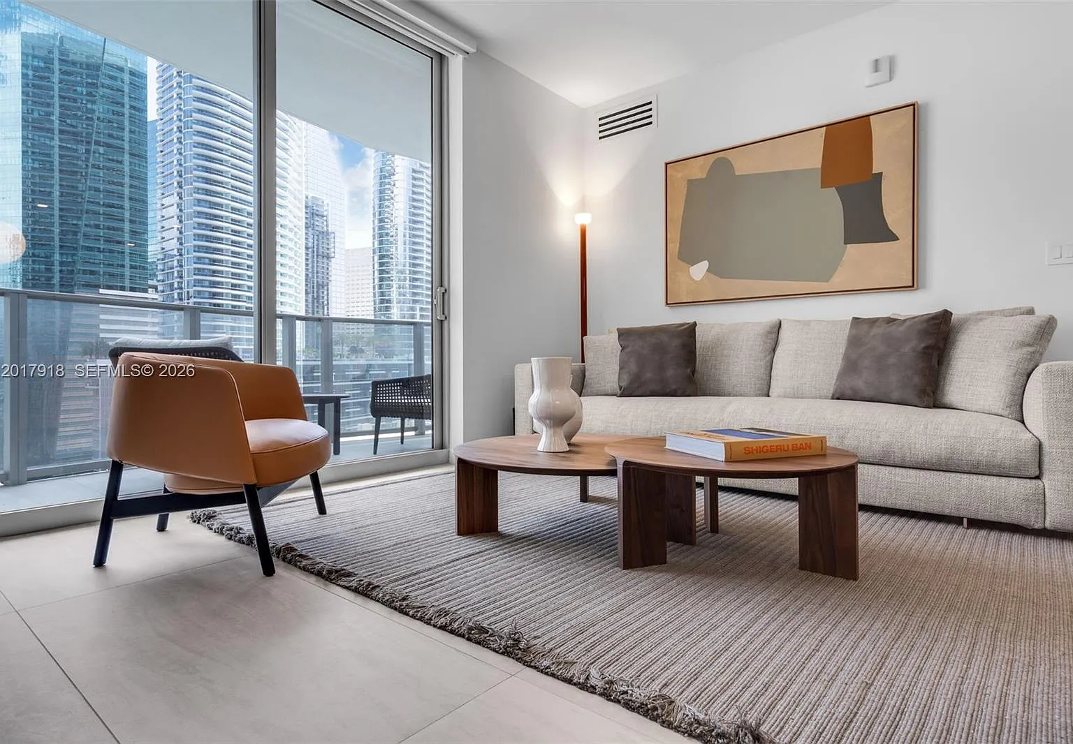 Viceroy Residences — Photo 1