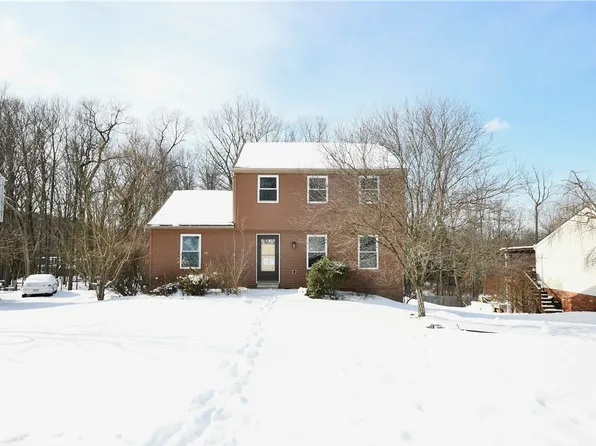 532 Chaparral Dr, Cranberry Township, PA 16066
