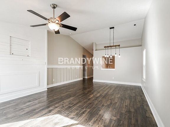 5th image of 11269 Pegasus Dr