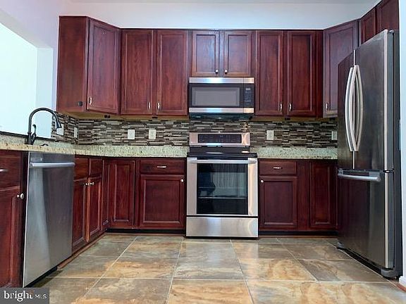 2nd image of 6371 Gray Sea Way
