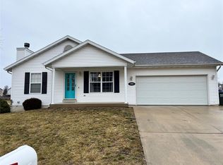 1003 Driftwood Ln, Waterloo, IL