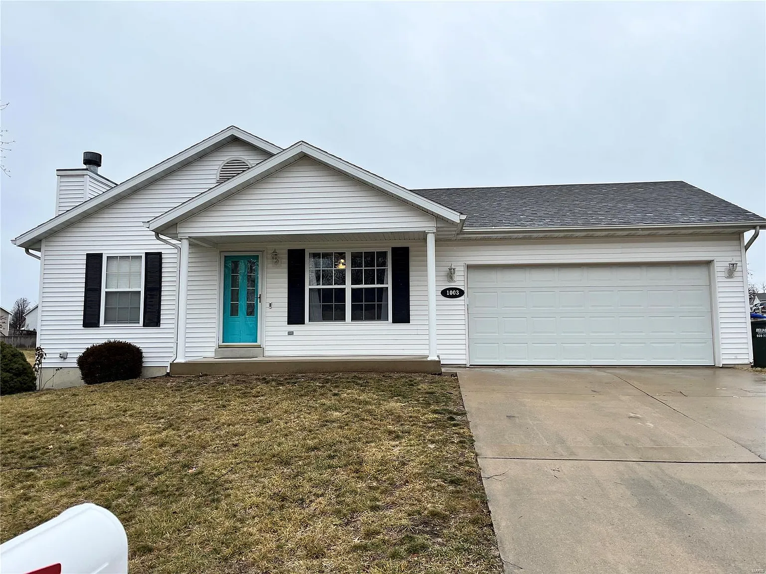 1003 Driftwood Ln photo 1